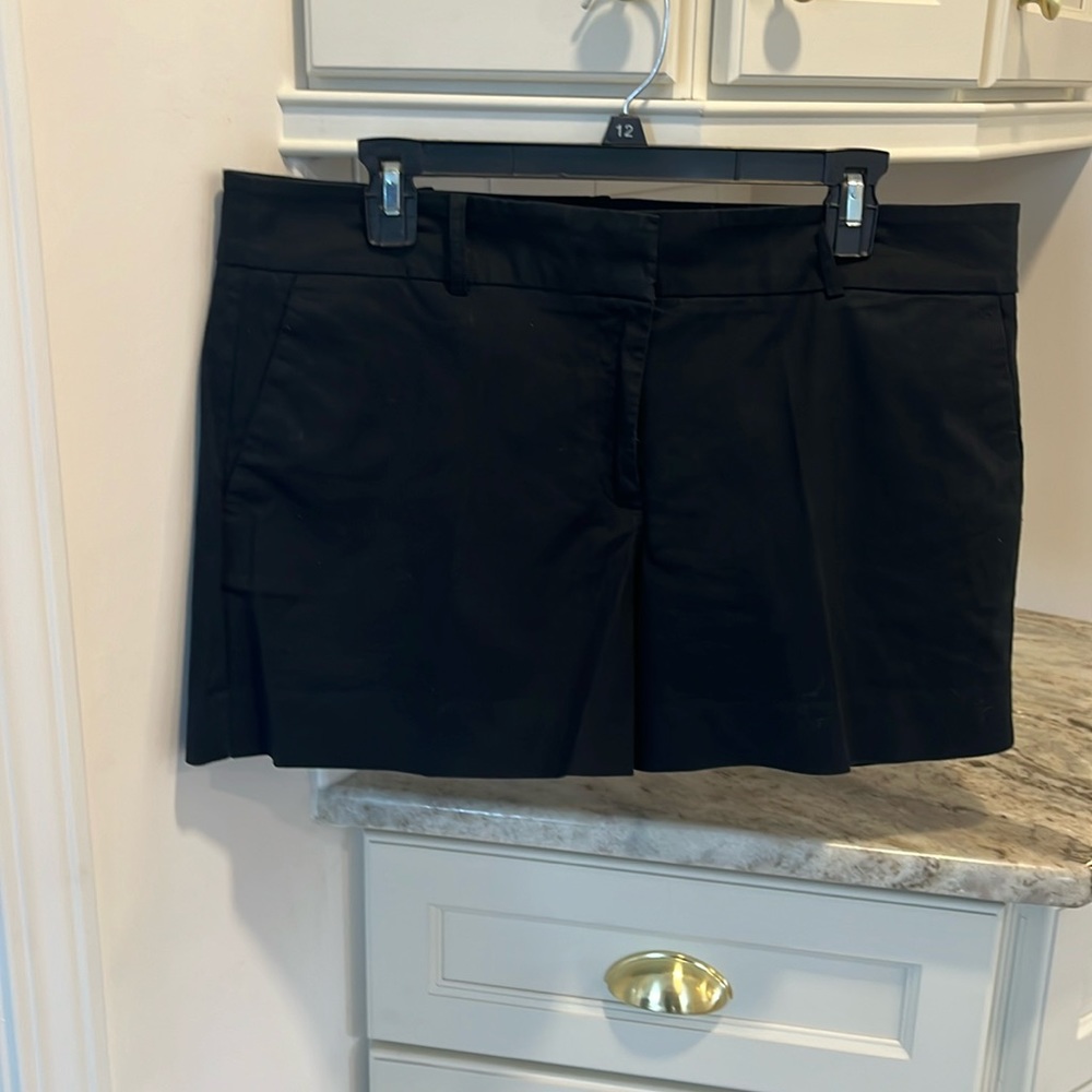 Ann Taylor like new shorts